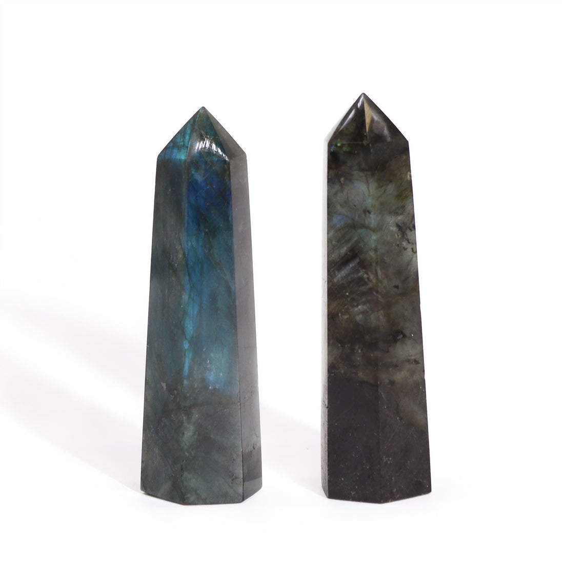 Pointe Labradorite de Madagascar LBS-04, photographie fournisseur originale non retouchée