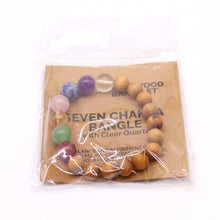 Bracelet Bois de Cèdre & 7 Chakras en 7 chakras sur fond doux Brillanceleste - vue 4